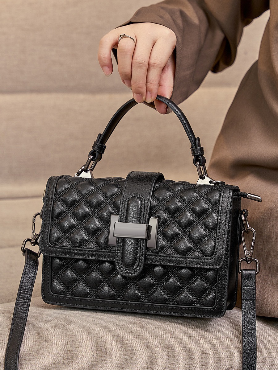 YY-BAG-016 Korean diamond quilted top-handle crossbody bag in black — wholesale Korean designer bag YANYAN