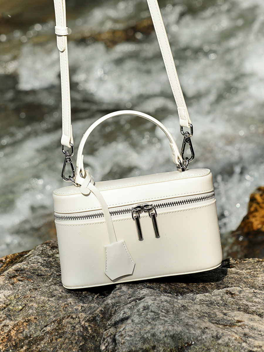 Bolso Mini Caja de Piel de Vaca — Boda y Ocasiones Especiales Seis Colores view 5