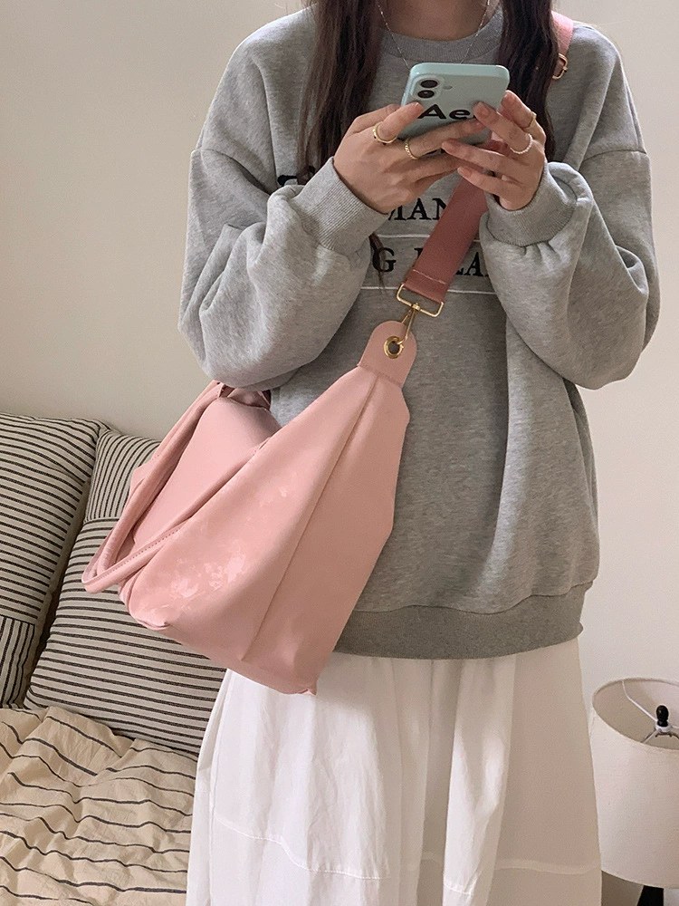 PU Leather Handbag view 3