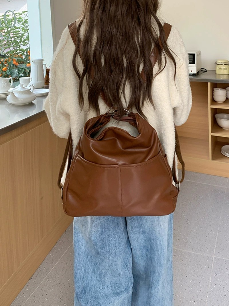 حقيبة ظهر من جلد PU للبيع بالجملة OEM — YANYAN Bags مصنع حقائب في قوانغتشو