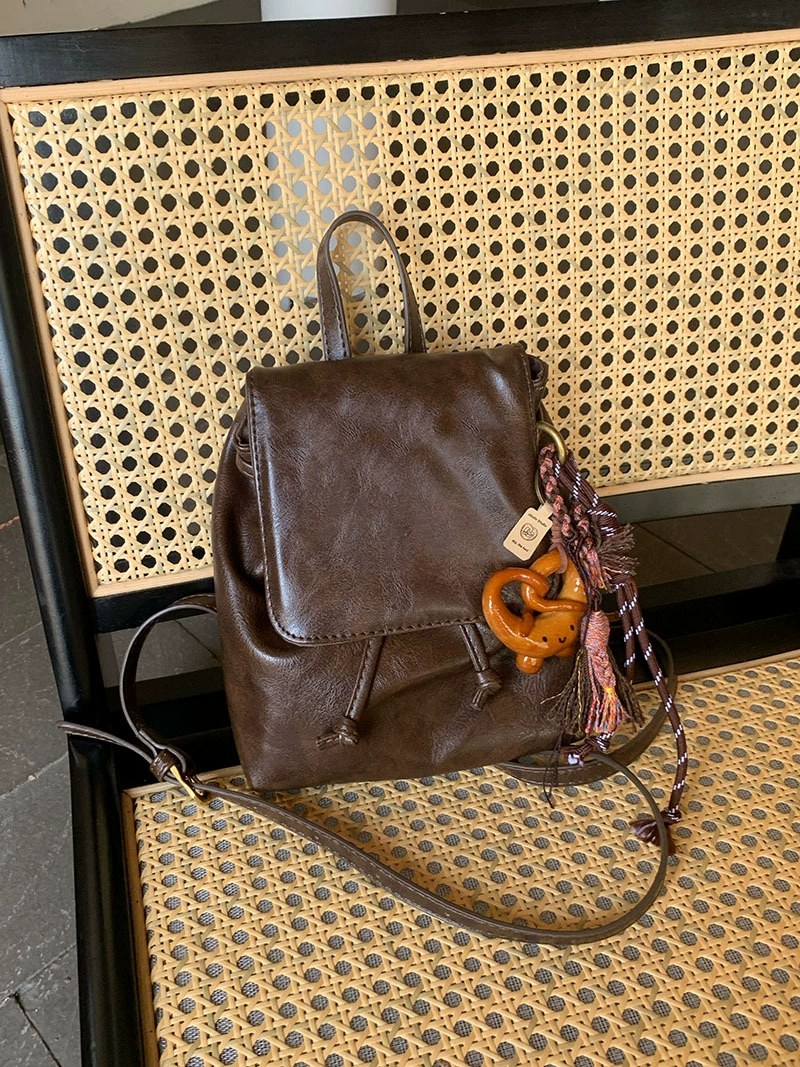 حقيبة ظهر من الجلد البولي يوريثان البني للبيع بالجملة OEM — YANYAN Bags مصنع حقائب قوانغتشو