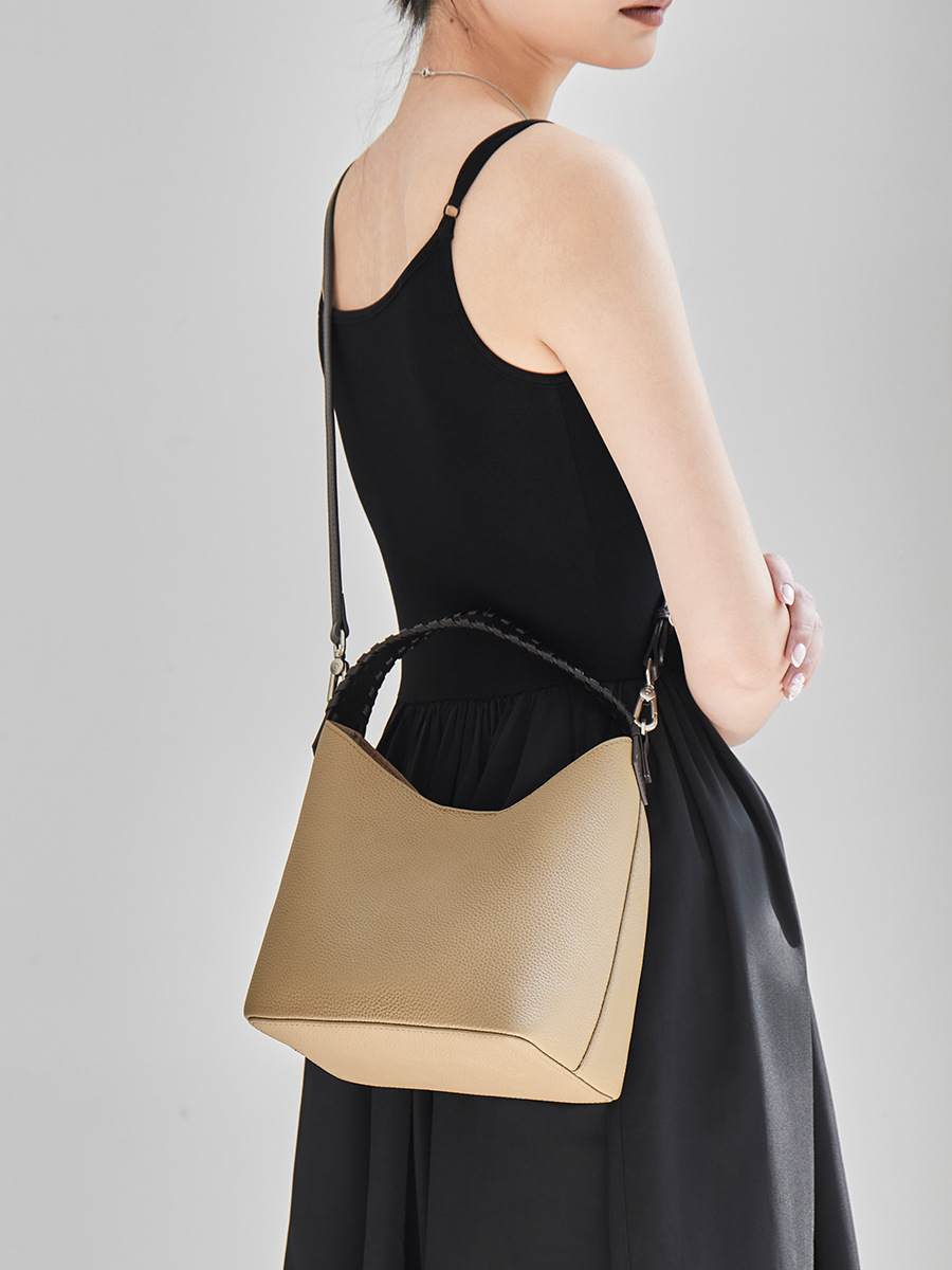 Cowhide Mother-Daughter Bucket Bag Set — Trapezoid Silhouette view 4