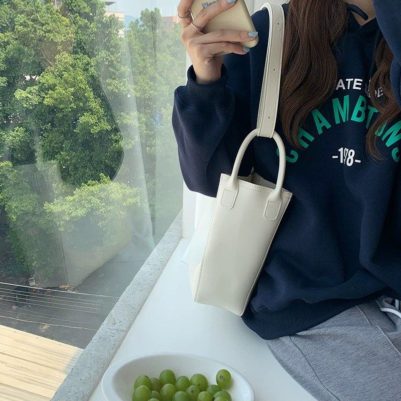 PU Leather Bucket Bag view 2