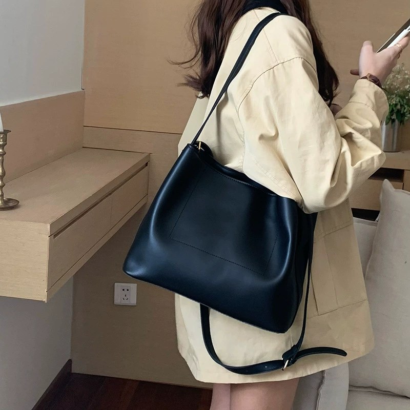 PU Leather Bucket Bag view 2