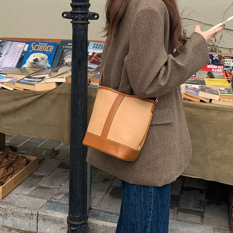 PU Leather Bucket Bag view 3