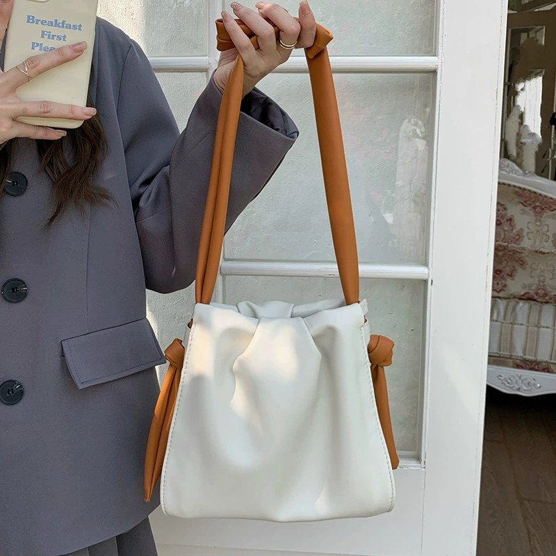 White PU Leather Bucket Bag view 3