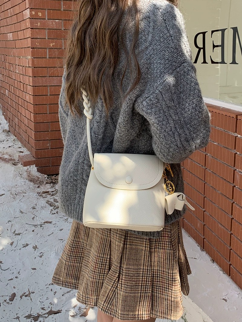 Bolso Cubo de Cuero PU view 5