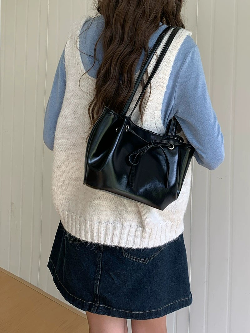 PU Leather Bucket Bag view 4