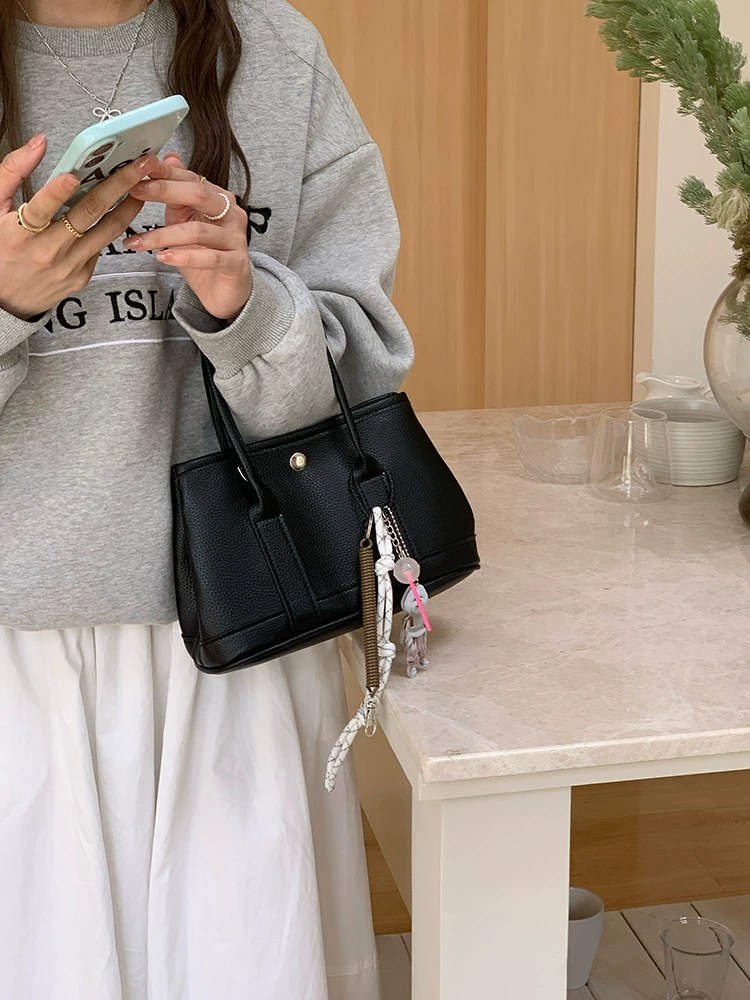 PU Leather Bucket Bag view 2