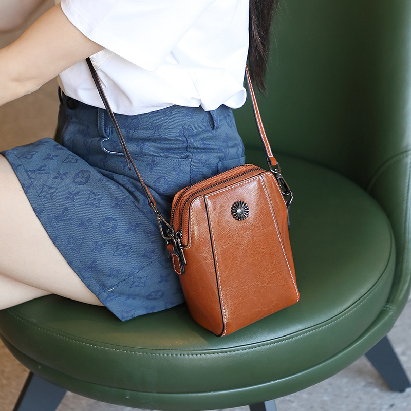 Mini Phone Crossbody — Lightweight Daily Essential view 3