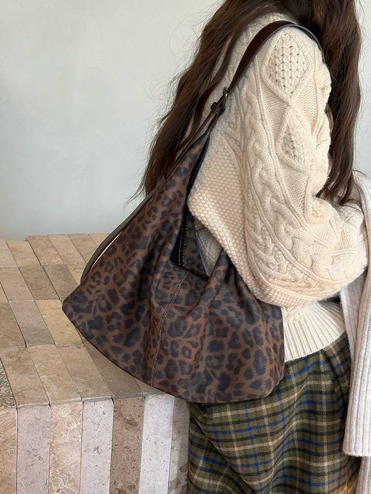 PU Leather Crossbody Bag view 5