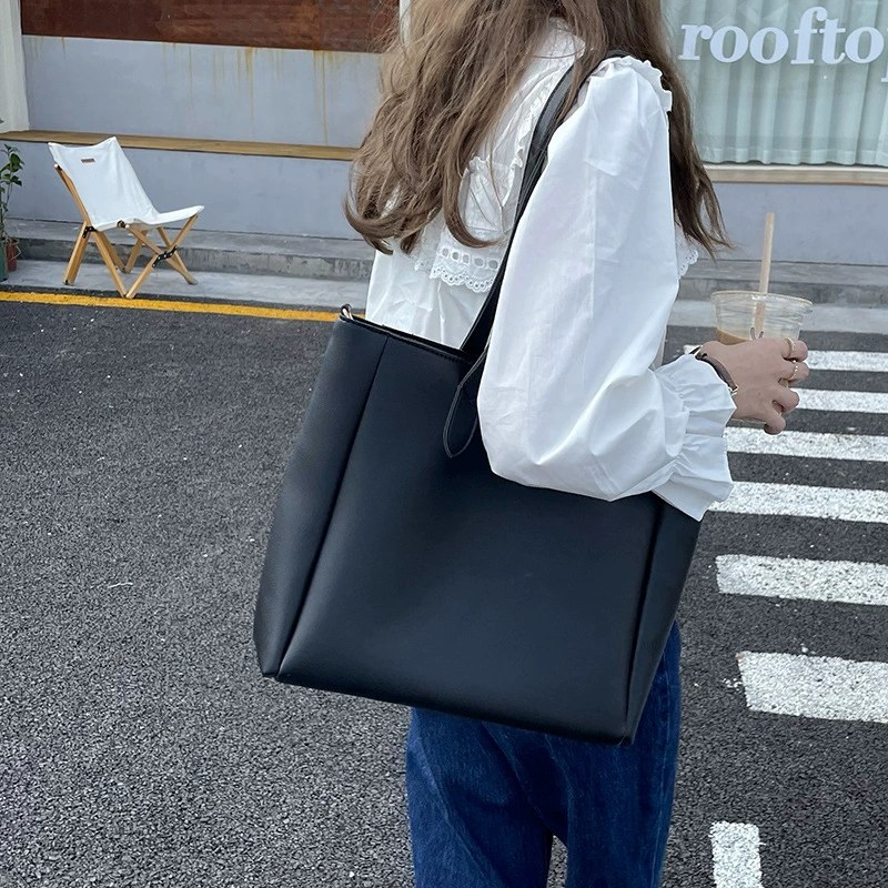 PU Leather Crossbody Bag view 4