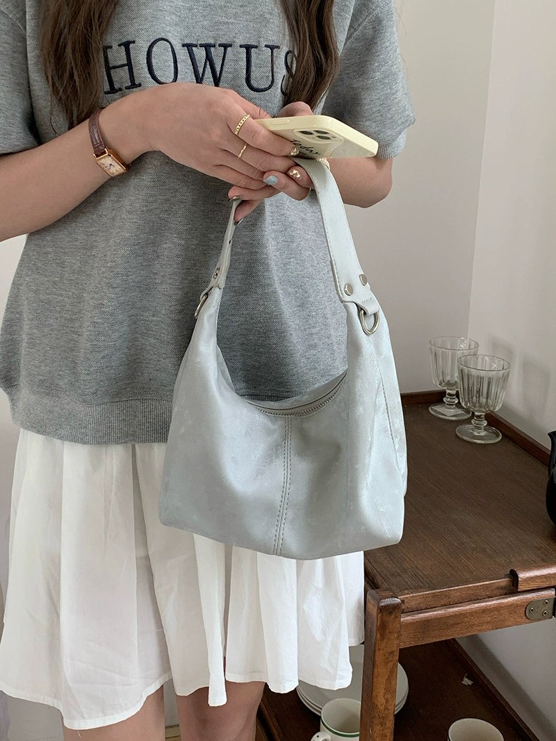 Bolso Cruzado de Cuero PU Plateado view 2