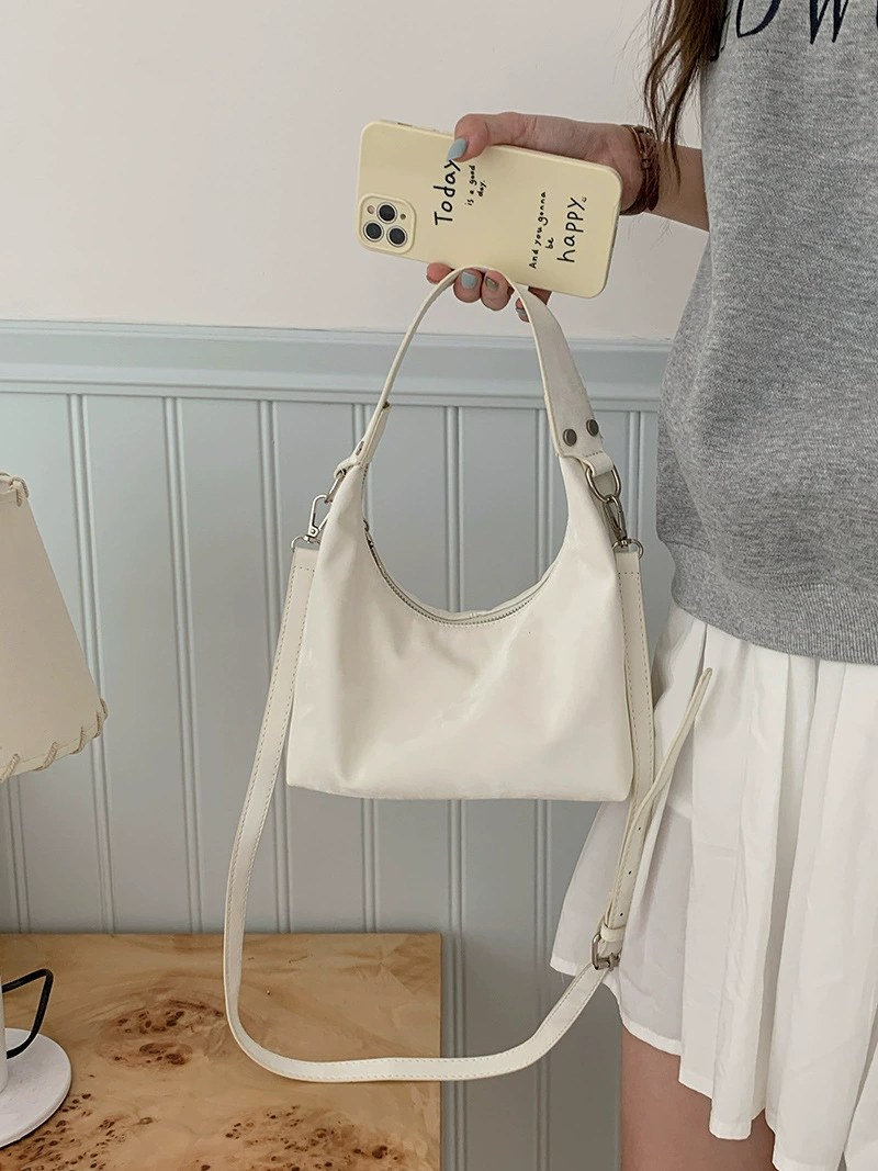 Bolso Cruzado de Cuero PU Plateado view 3