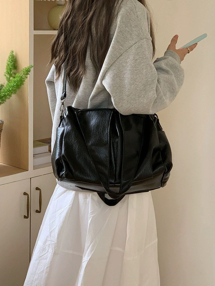 Black PU Leather Crossbody Bag view 4
