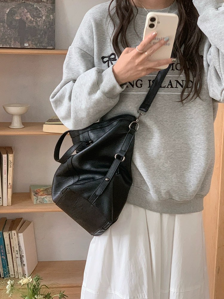 Black PU Leather Crossbody Bag view 4