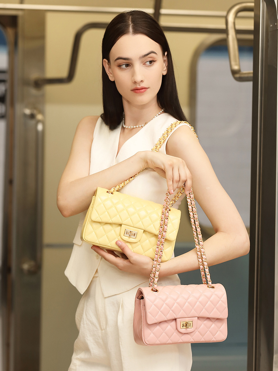 Diamond Quilted Chain Mini Bag — Chanel-Style Cross-Border Bestseller view 2