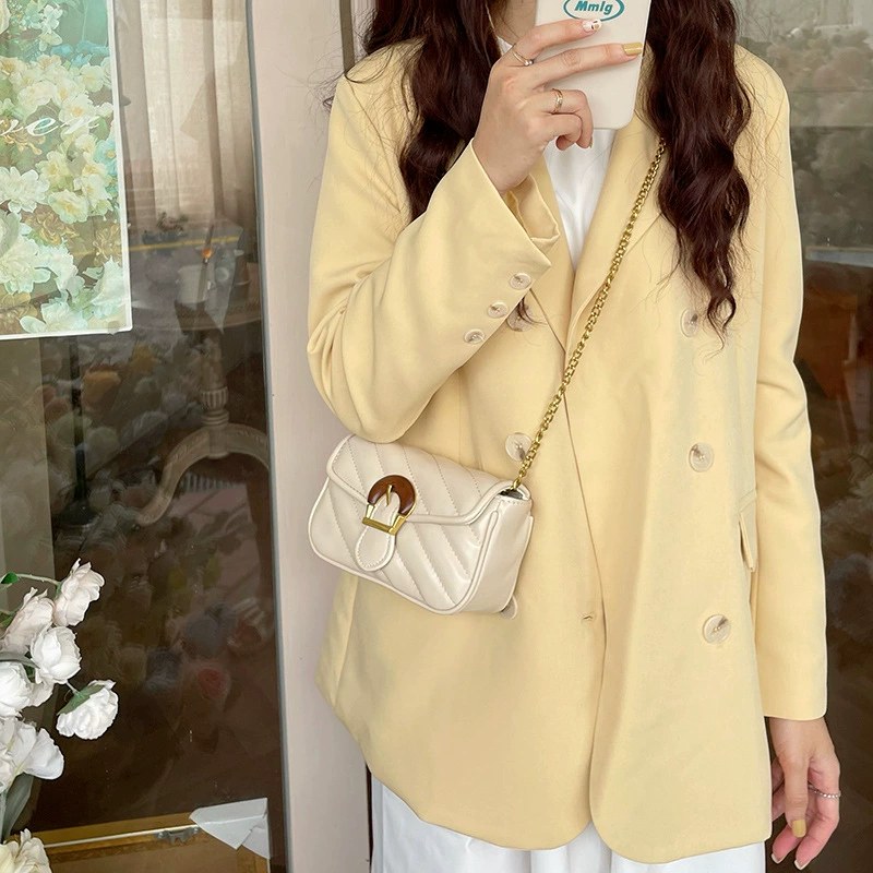 PU Leather Quilted Chain Bag view 3