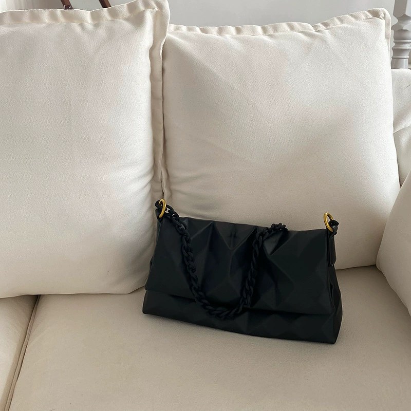 PU Leather Quilted Chain Bag view 3