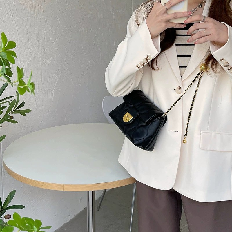PU Leather Quilted Chain Bag view 4