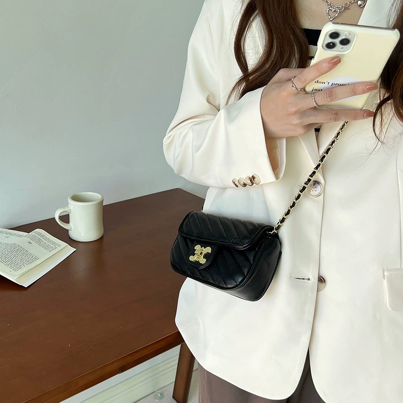 PU Leather Quilted Chain Bag view 4
