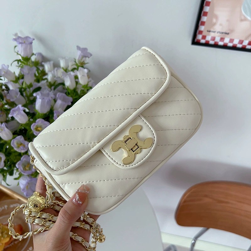 PU Leather Quilted Chain Bag view 5