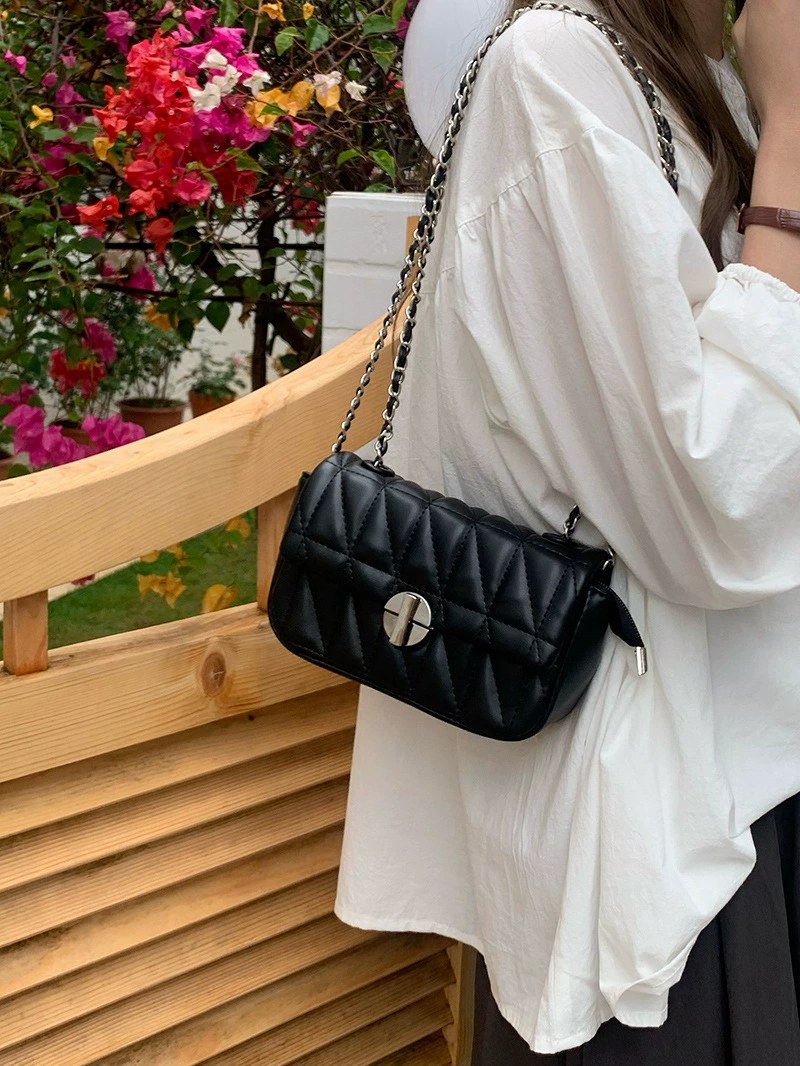 PU Leather Quilted Chain Bag view 4