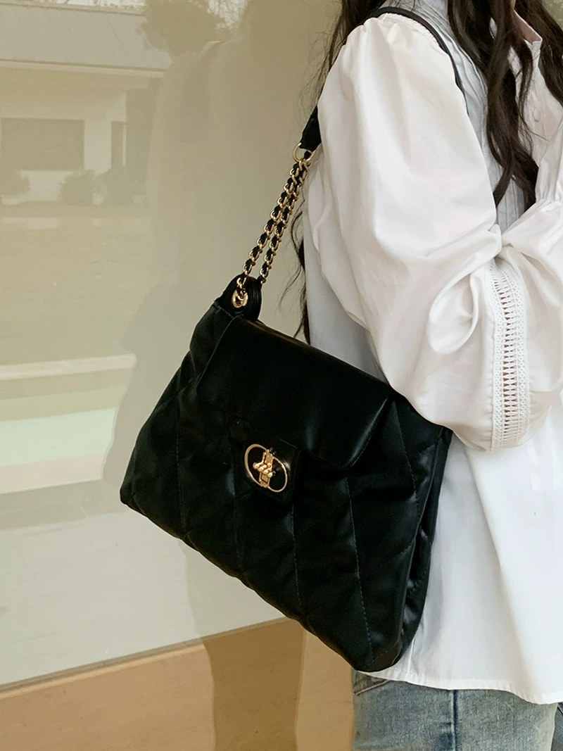 PU Leather Quilted Chain Bag view 5