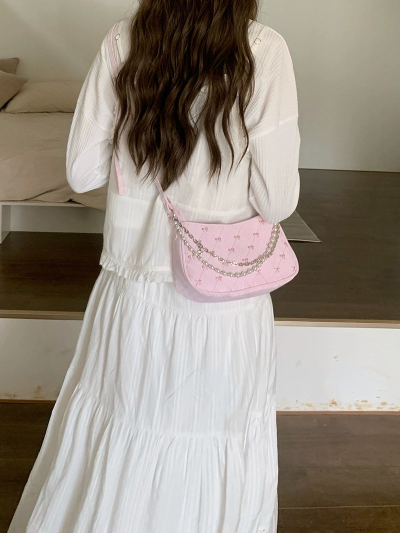 Pearl-Embellished PU Quilted Chain Bag view 5