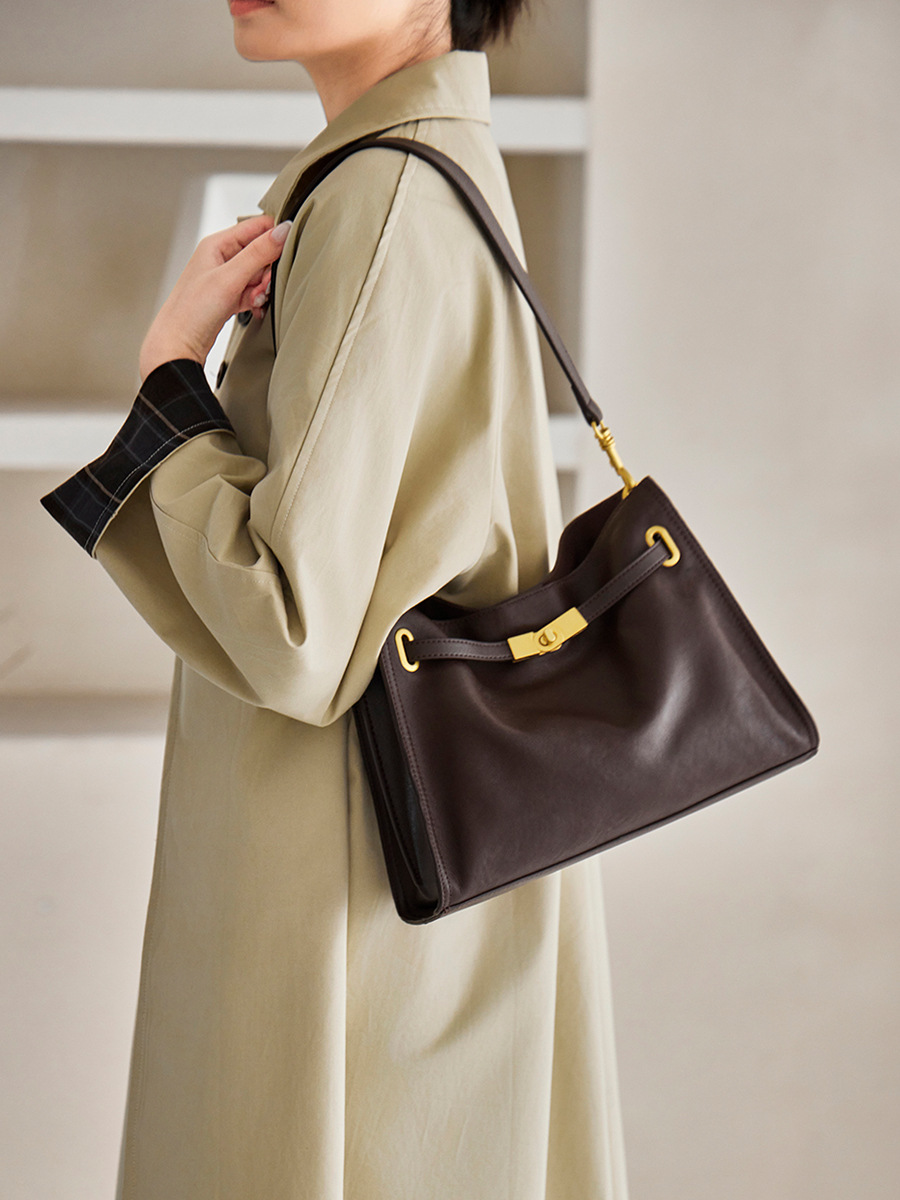 Cowhide Vintage Commute Shoulder Bag — Cross-Border Bestseller view 2