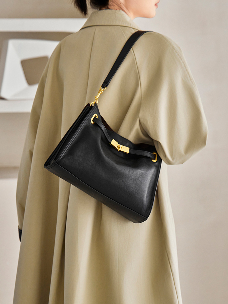 Cowhide Vintage Commute Shoulder Bag — Cross-Border Bestseller view 3