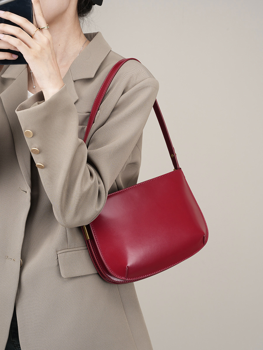 Premium Cowhide Underarm Shoulder Bag — Refined Two-Colour view 3