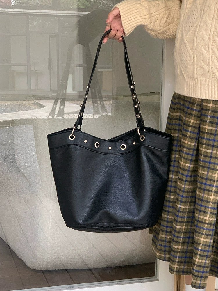 PU Leather Shoulder Bag view 2
