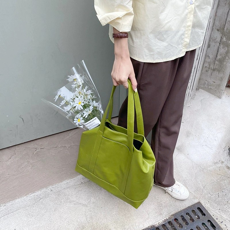 White PU Leather Shoulder Bag view 4