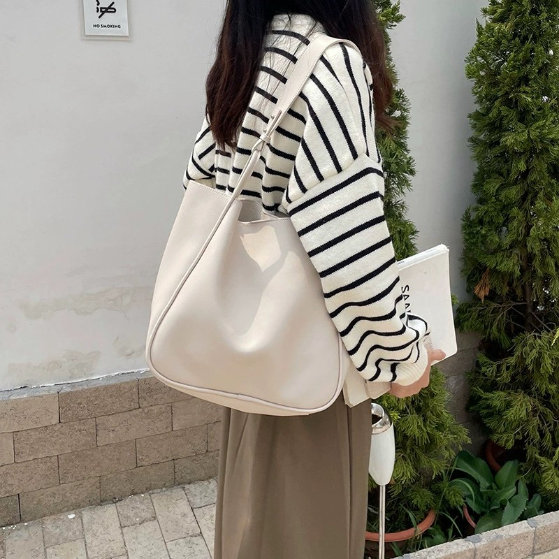 PU Leather Shoulder Bag view 2
