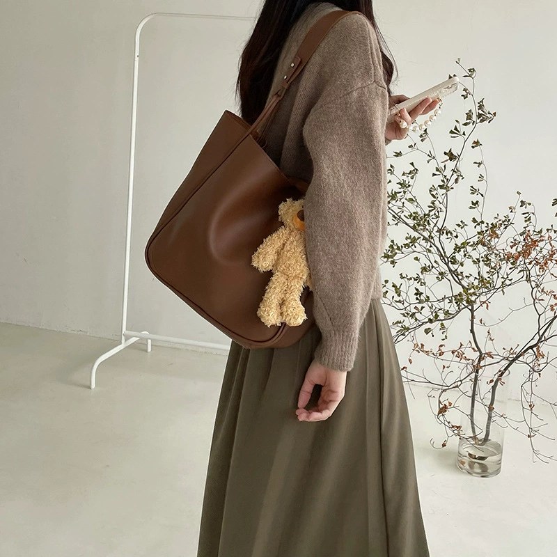 PU Leather Shoulder Bag view 4