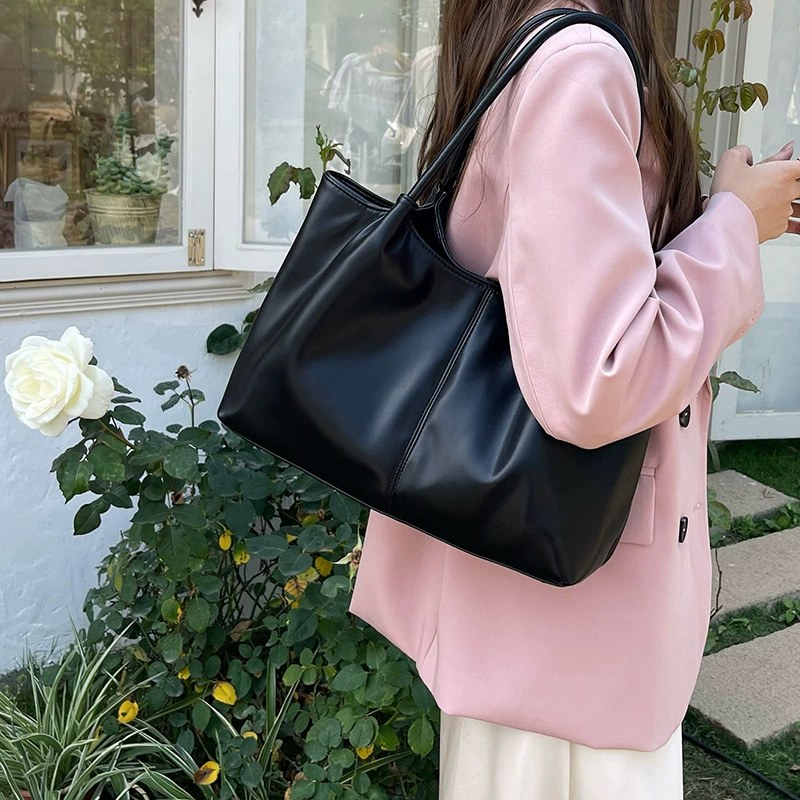 PU Leather Shoulder Bag view 3