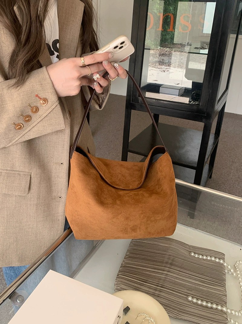 Matte PU Leather Shoulder Bag view 2
