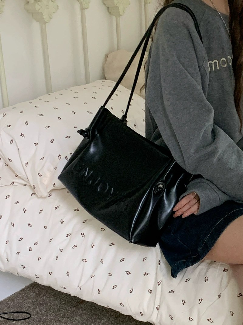 PU Leather Shoulder Bag view 5