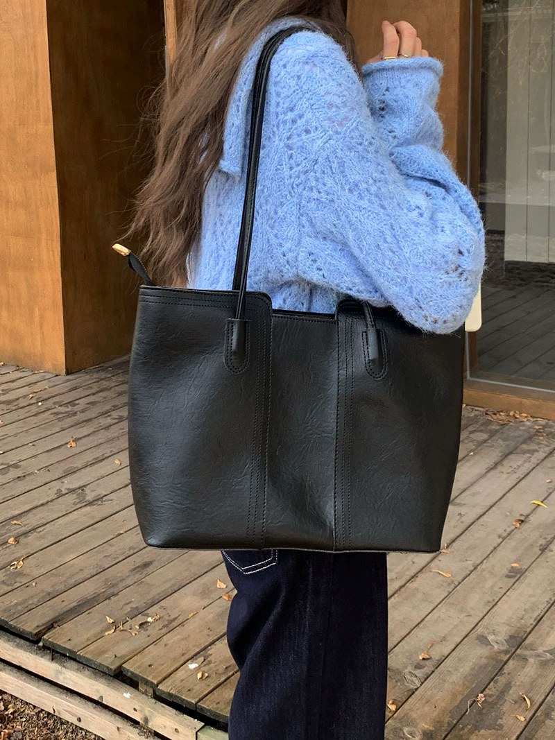 PU Leather Shoulder Bag view 3