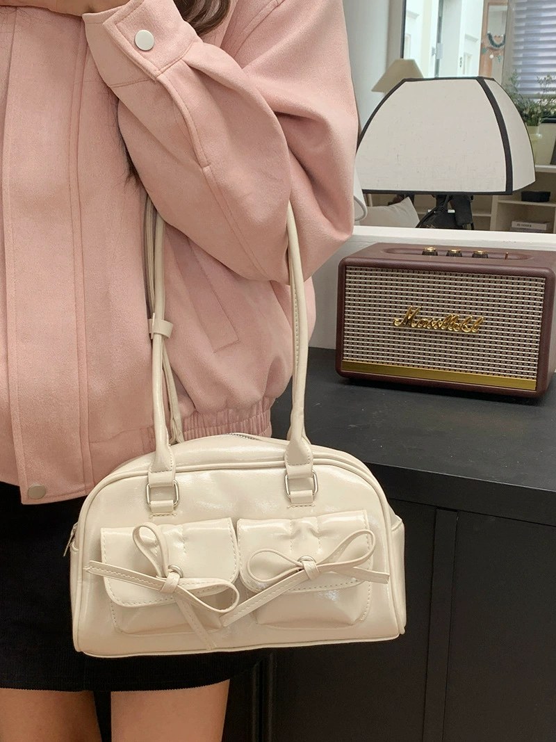 Black PU Leather Shoulder Bag view 4