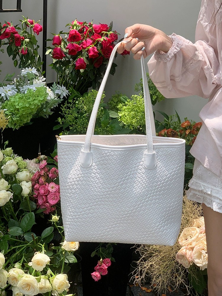 Black Woven Synthetic Shoulder Bag view 2