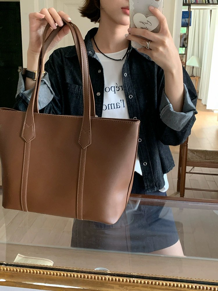 PU Leather Shoulder Bag view 4