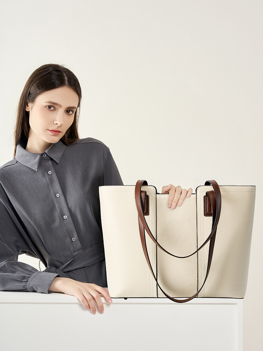YY-TOT-009 oversized cowhide commute tote bag in black — wholesale large tote manufacturer YANYAN