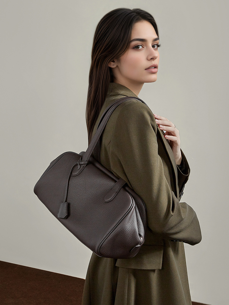 YY-TOT-012 cowhide hobo slouchy tote bag in ebony — wholesale large slouchy tote manufacturer YANYAN