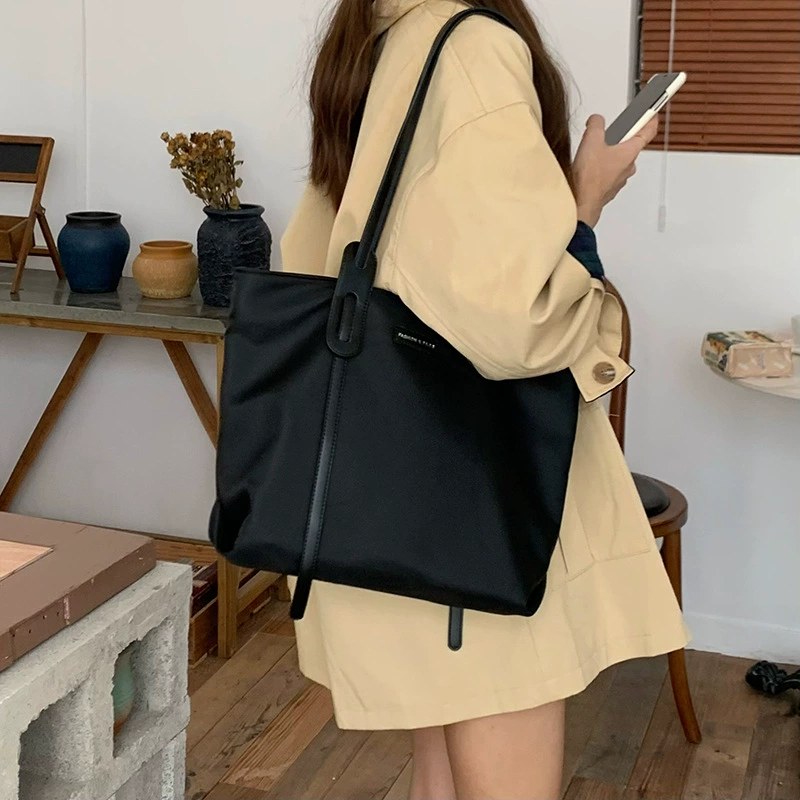 PU Leather Tote Bag view 3
