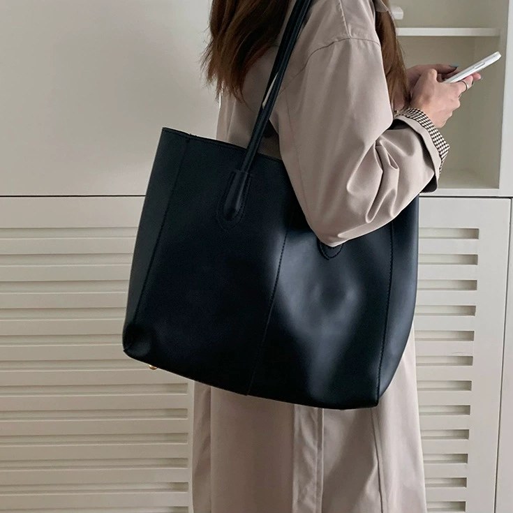 PU Leather Tote Bag view 4